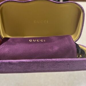 NWOT Gucci Eyeglass Case With Gucci Drawstring Pouch.